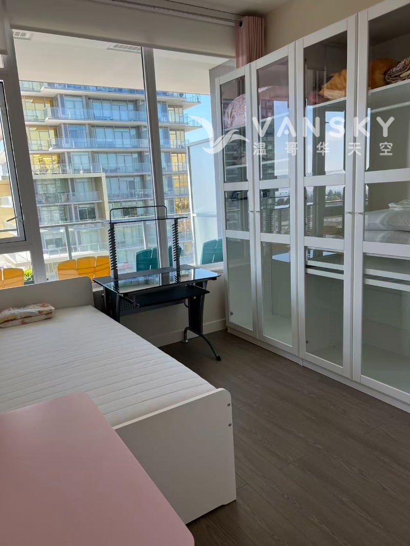 251022211628_bedroom 1.jpg